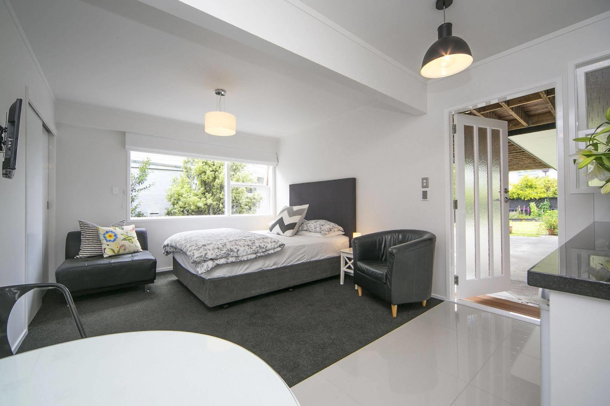 Kohimarama Beach Bed & Breakfast - Style And Privacy In Superb Location Auckland Exterior photo